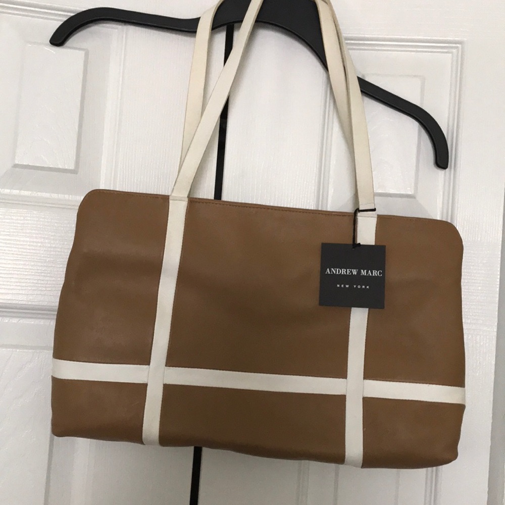 Andrew Marc leather handbag tan/white